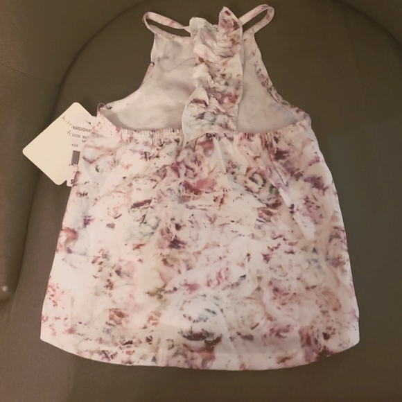 Kids Kardashian Multi Floral shirt/dress with ruffled back. - Picture 4 of 7